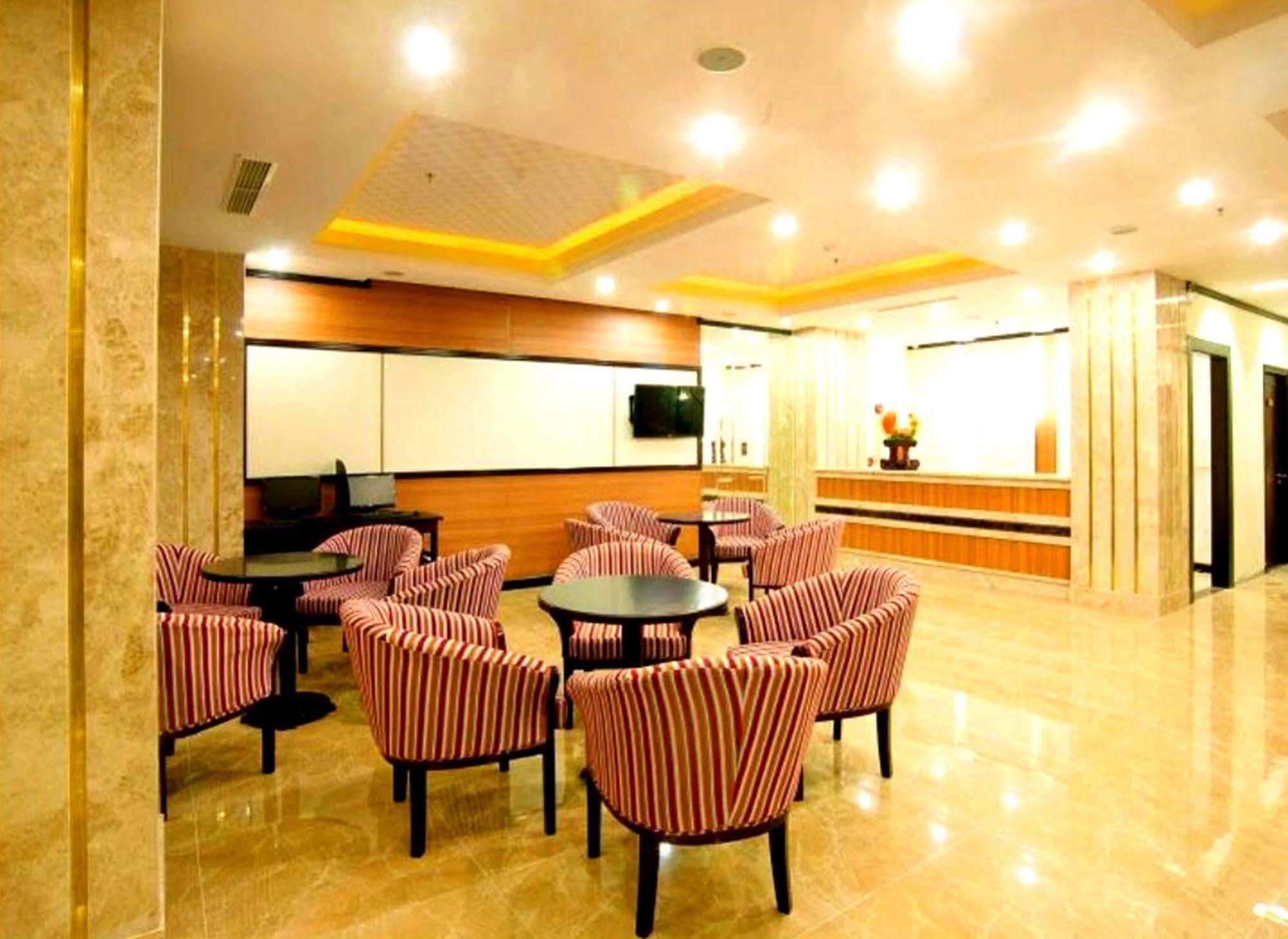 Kay Hotel Da Nang - Near Dragon Bridge Exterior foto